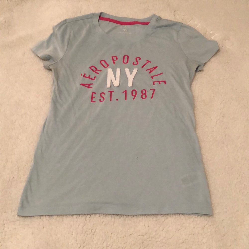 Aeropostale graphic tee